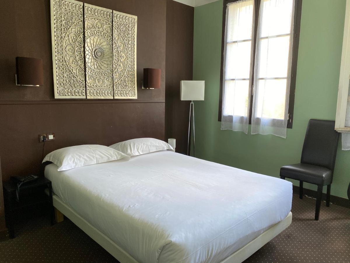 טור Hotel Colbert מראה חיצוני תמונה